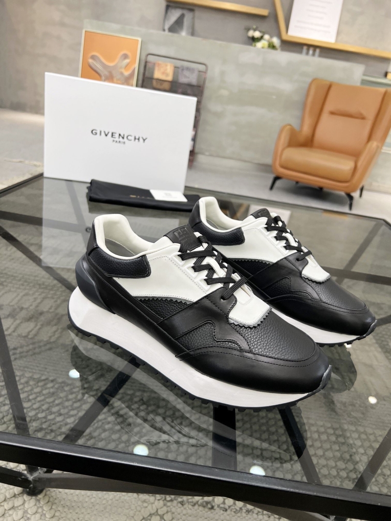 Givenchy Sneakers